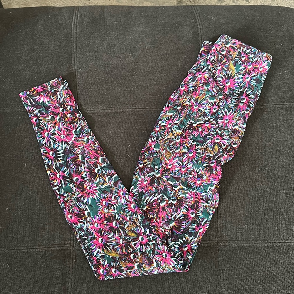 Lululemon Base Pace HR Fleece Tights/leggings Size 4 28”